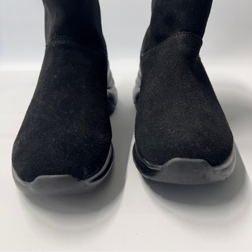 SKETCHERS Women 7.5 Black Chunky Heel Suede Ankle Bootie - Picture 6 of 11